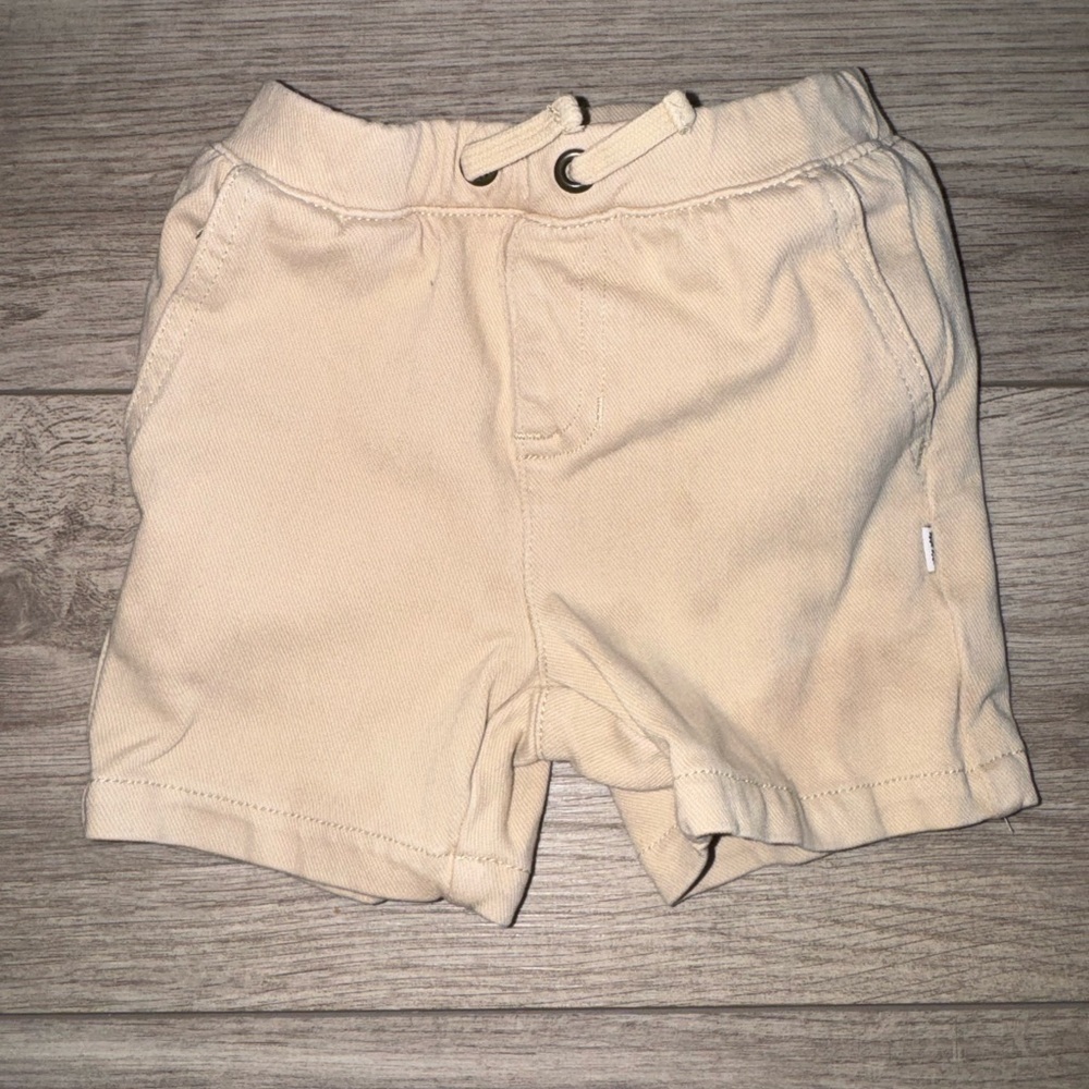 LITTLE SLEEPIES boy khaki shorts